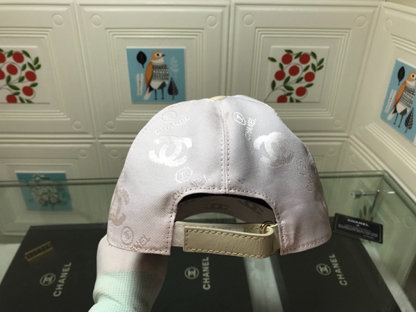 ブランド帽子側面デザイン